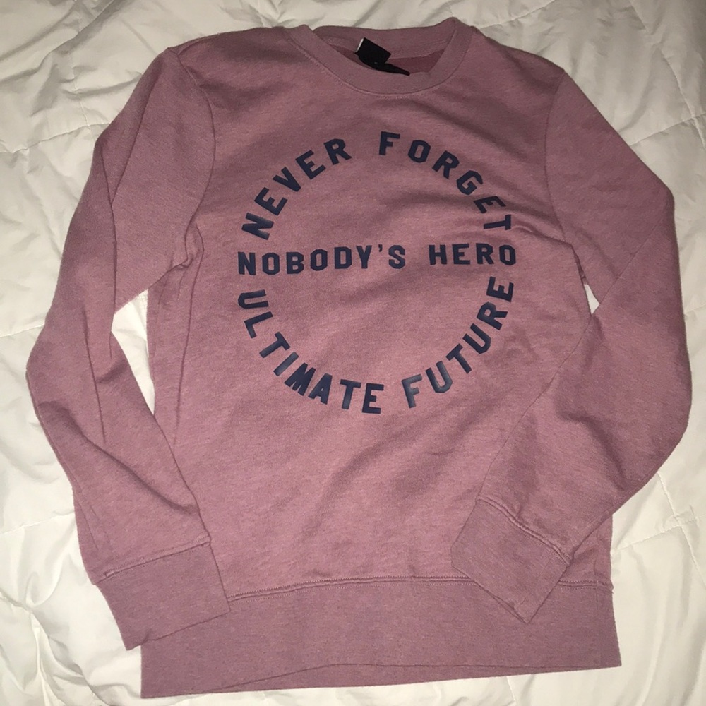 H&M crewneck sweater